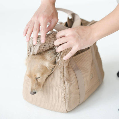 City Lightweight Full Closure Pet Carrier