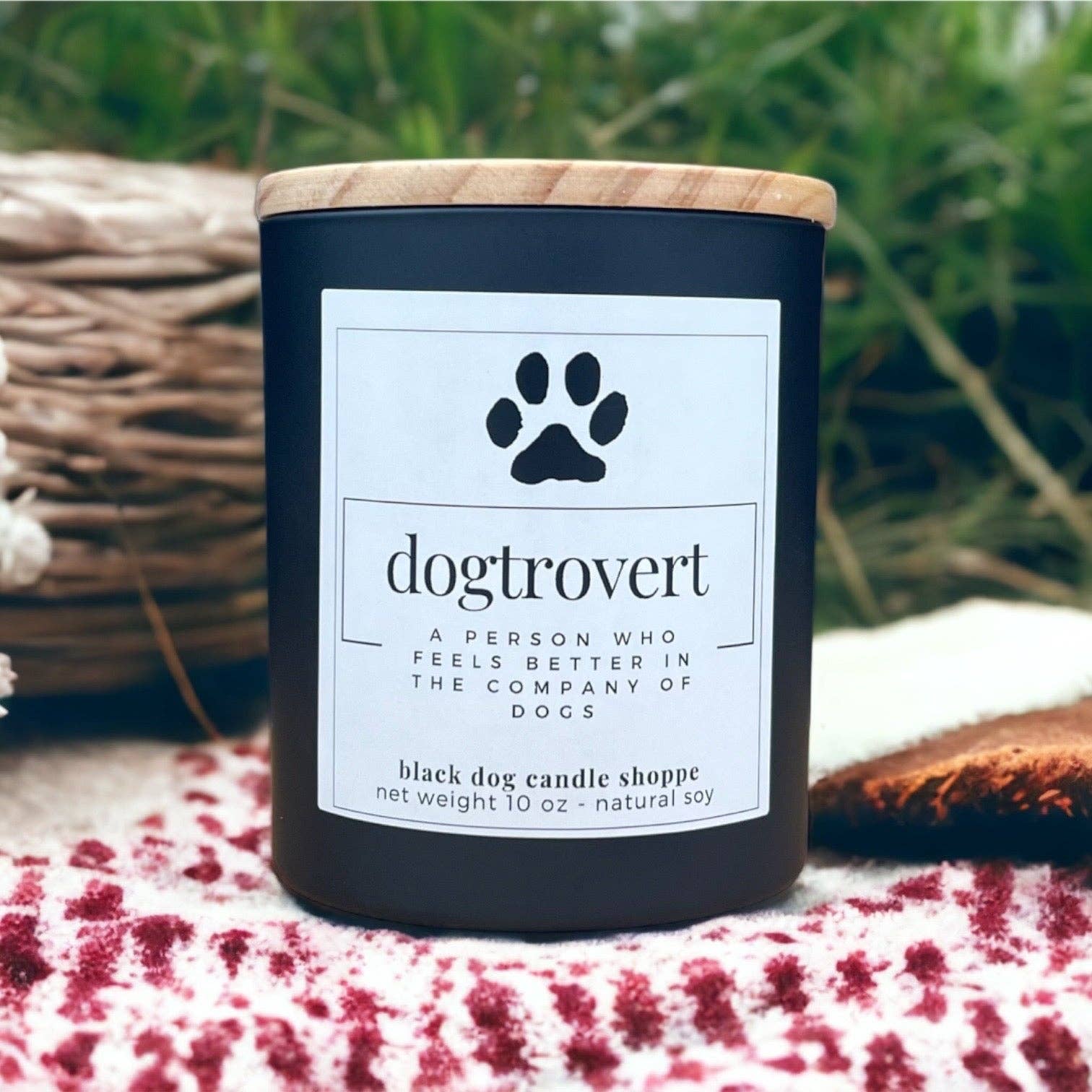 Dogtrovert Candle